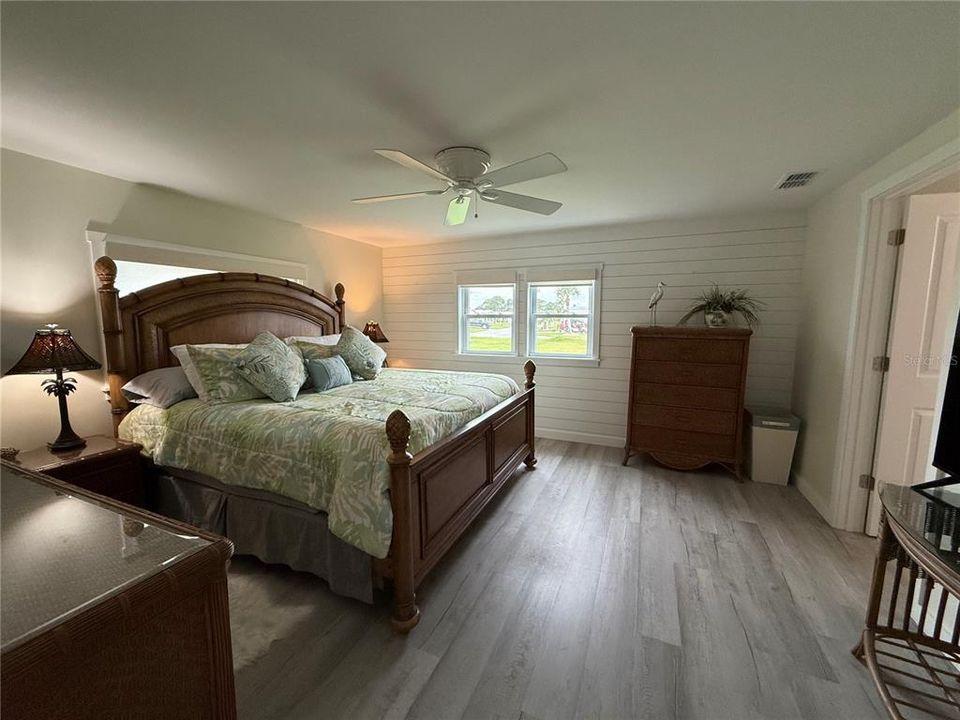For Rent: $1,995 (2 beds, 2 baths, 1339 Square Feet)