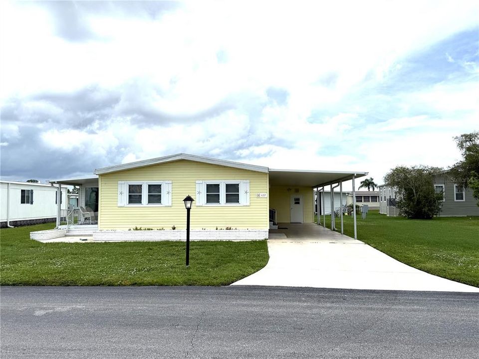For Rent: $1,995 (2 beds, 2 baths, 1339 Square Feet)