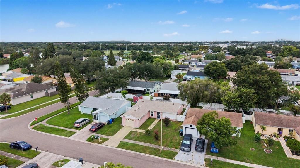 En Venta: $330,000 (3 camas, 2 baños, 1263 Pies cuadrados)