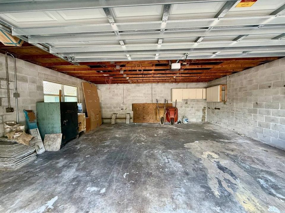 В аренду: $4,900 (3 спален, 3 ванн, 2320 Квадратных фут)