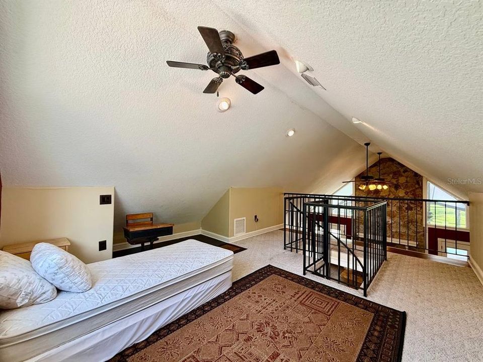 В аренду: $4,900 (3 спален, 3 ванн, 2320 Квадратных фут)