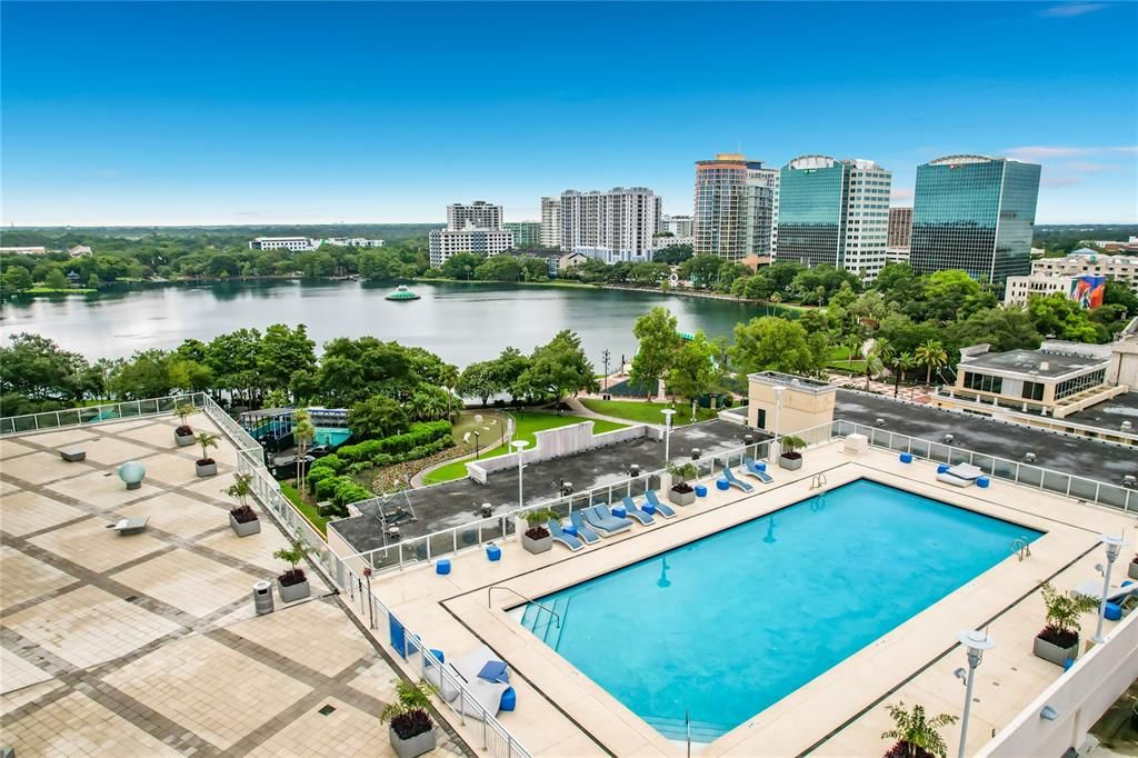 For Sale: $230,000 (1 beds, 1 baths, 520 Square Feet)