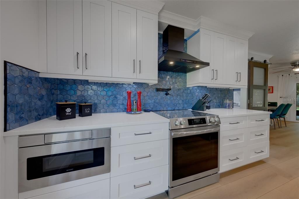 На продажу: $479,900 (3 спален, 2 ванн, 1442 Квадратных фут)