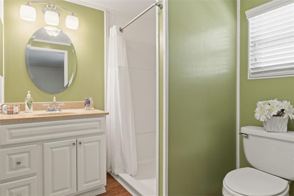 For Sale: $214,900 (2 beds, 2 baths, 1364 Square Feet)