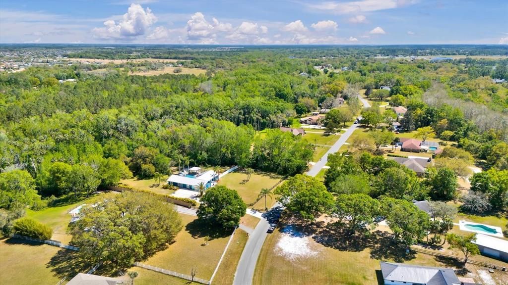 For Sale: $625,000 (5 beds, 2 baths, 2156 Square Feet)