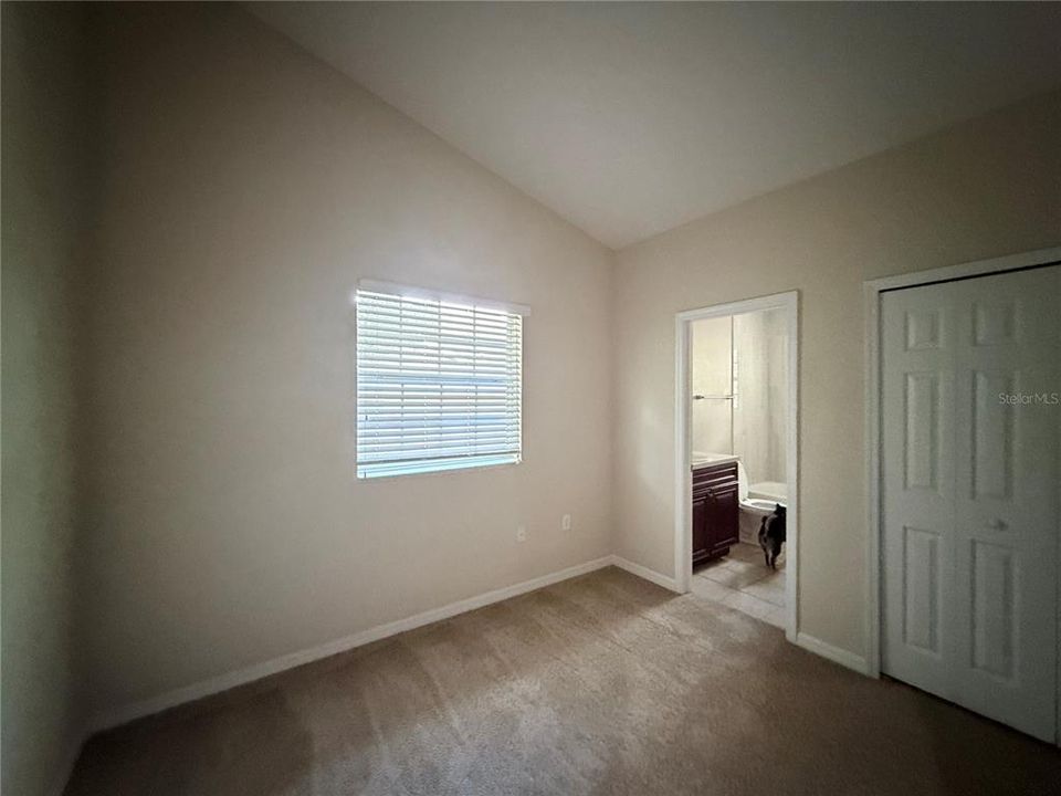 For Sale: $258,000 (3 beds, 2 baths, 1677 Square Feet)