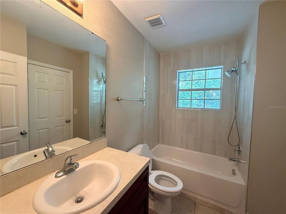 For Sale: $258,000 (3 beds, 2 baths, 1677 Square Feet)