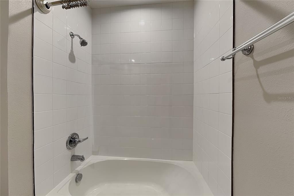 En Renta: $1,895 (4 camas, 2 baños, 1703 Pies cuadrados)