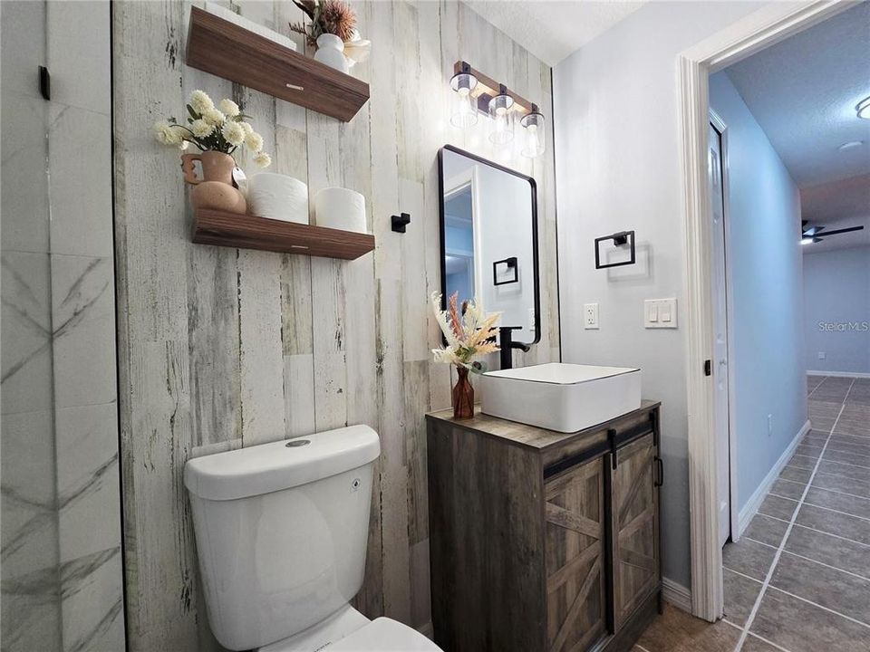For Sale: $405,000 (3 beds, 2 baths, 1616 Square Feet)