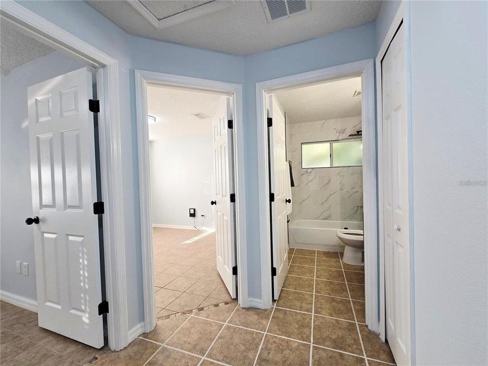 For Sale: $405,000 (3 beds, 2 baths, 1616 Square Feet)