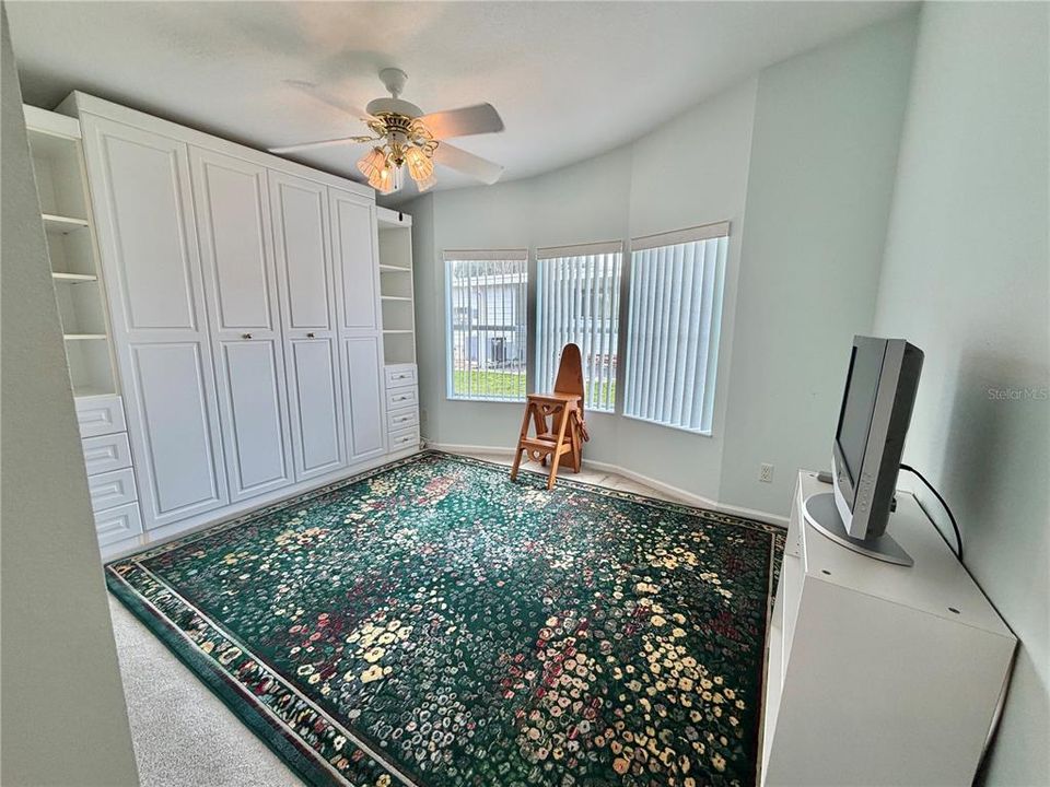 For Sale: $169,000 (2 beds, 2 baths, 1479 Square Feet)