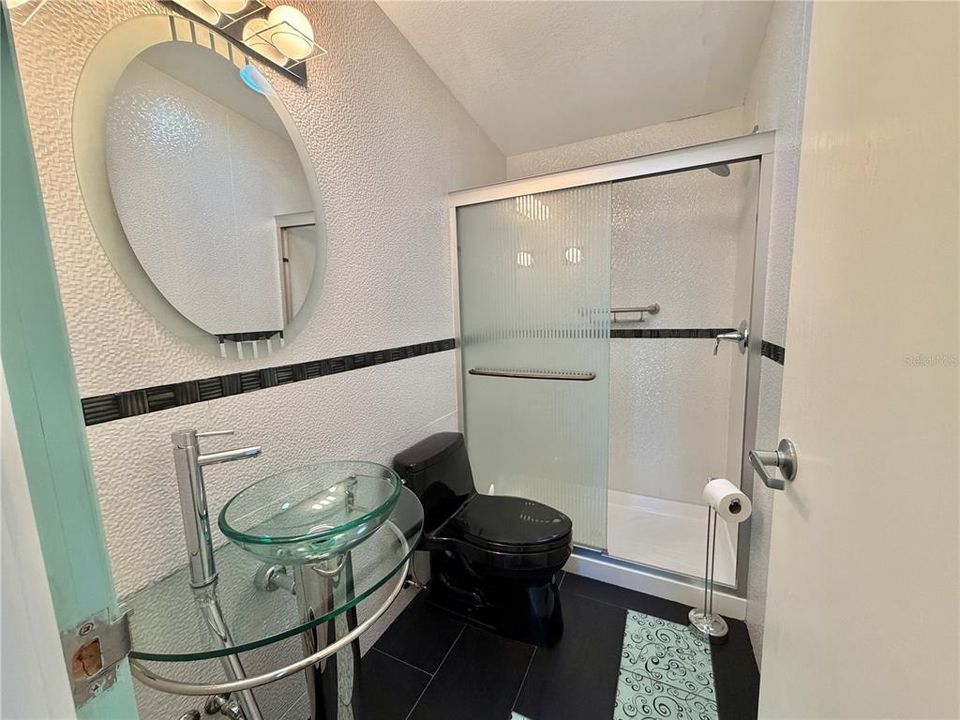 For Sale: $169,000 (2 beds, 2 baths, 1479 Square Feet)
