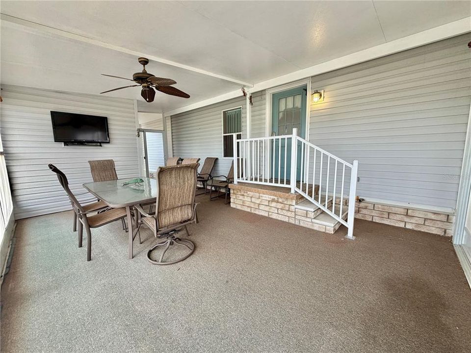 For Sale: $169,000 (2 beds, 2 baths, 1479 Square Feet)