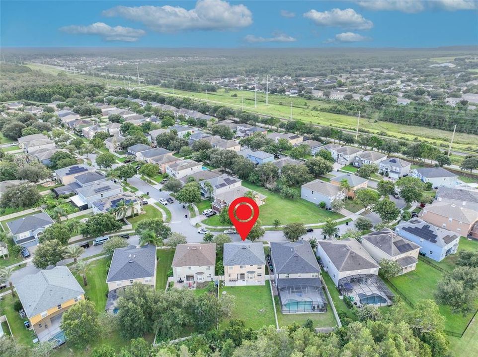 En Venta: $539,000 (4 camas, 2 baños, 2528 Pies cuadrados)