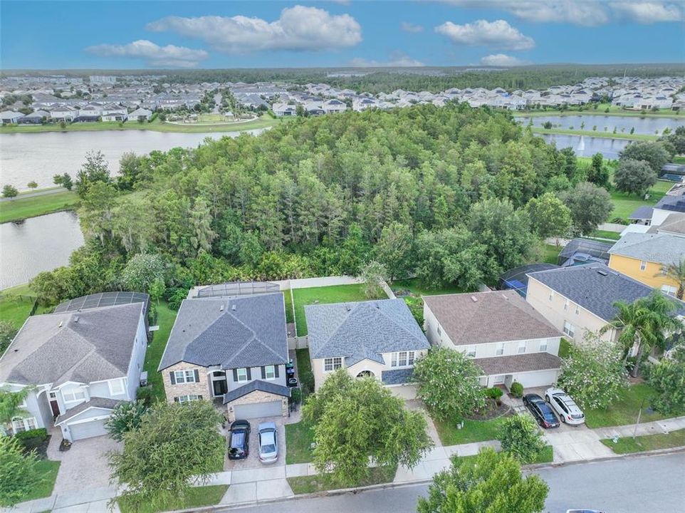 En Venta: $539,000 (4 camas, 2 baños, 2528 Pies cuadrados)