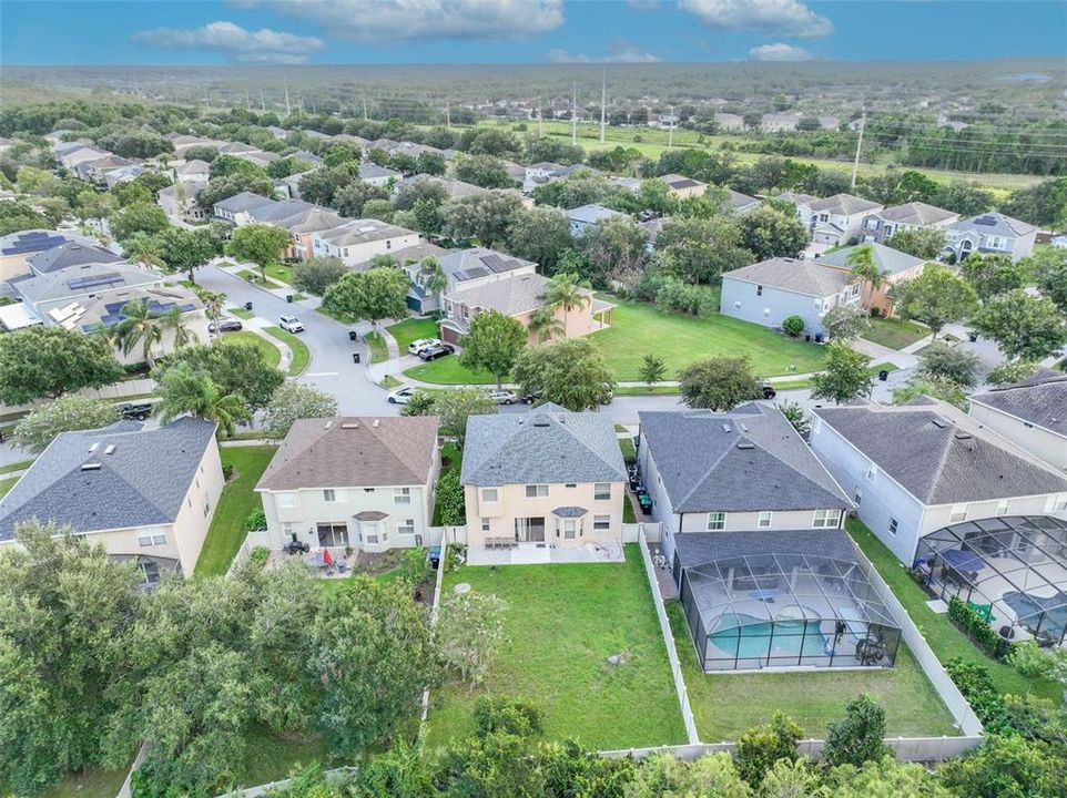 En Venta: $539,000 (4 camas, 2 baños, 2528 Pies cuadrados)