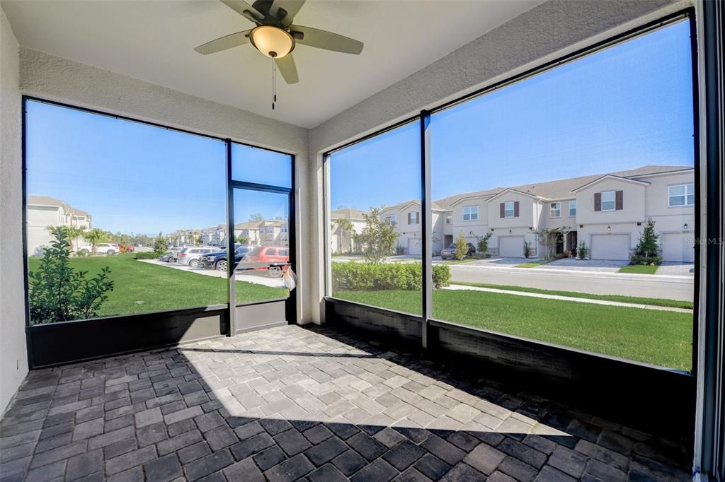 For Rent: $2,975 (4 beds, 3 baths, 2586 Square Feet)