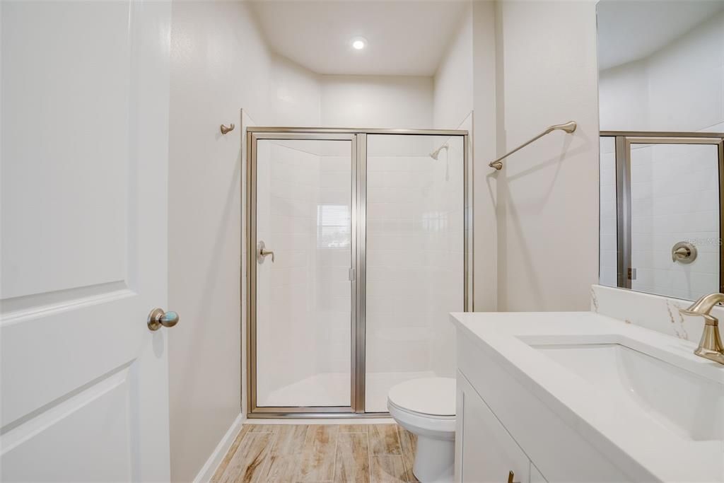 For Rent: $2,975 (4 beds, 3 baths, 2586 Square Feet)