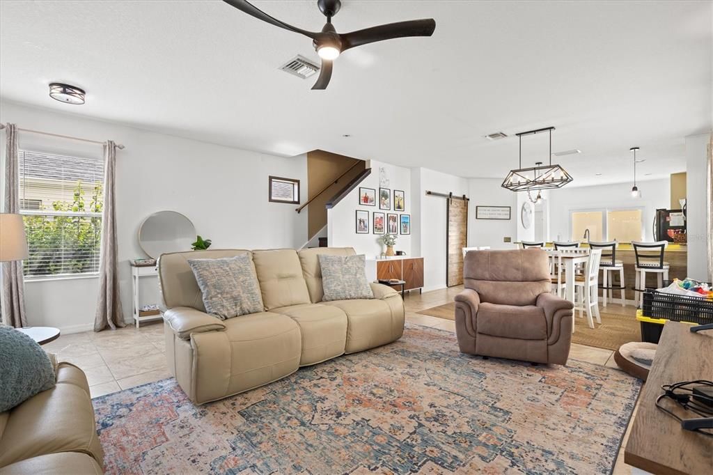 For Sale: $350,000 (3 beds, 2 baths, 1680 Square Feet)