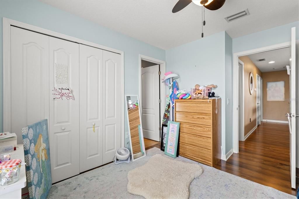 For Sale: $350,000 (3 beds, 2 baths, 1680 Square Feet)