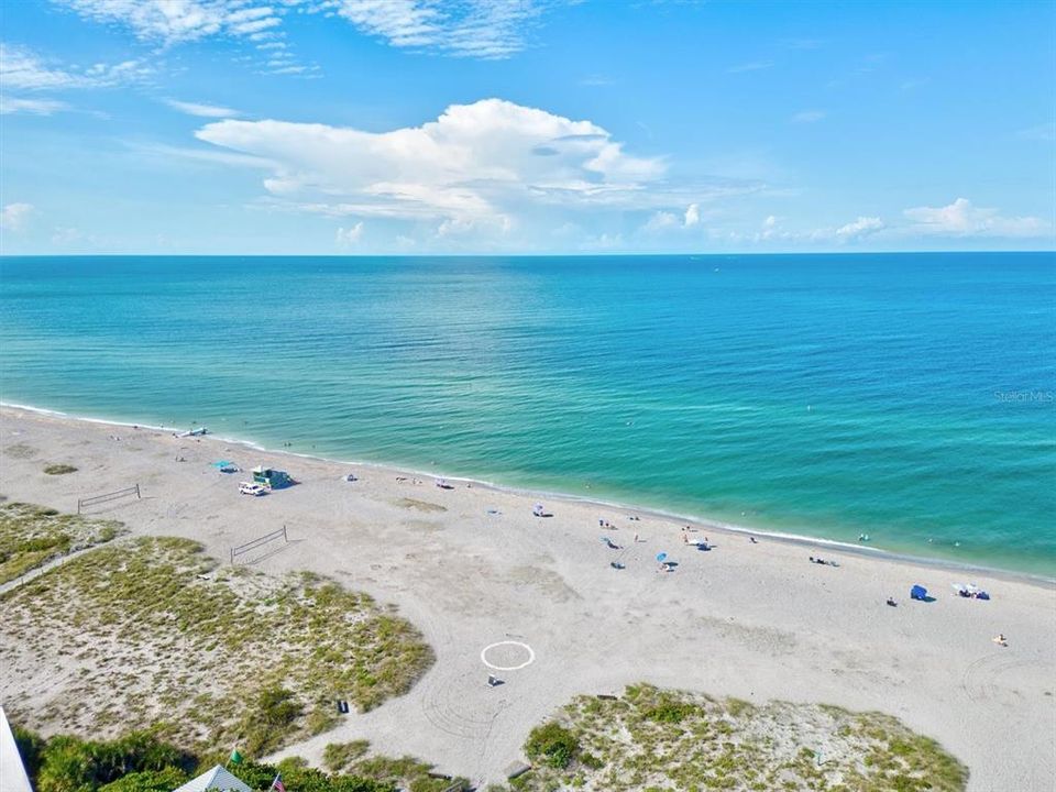 For Sale: $350,000 (3 beds, 2 baths, 1680 Square Feet)