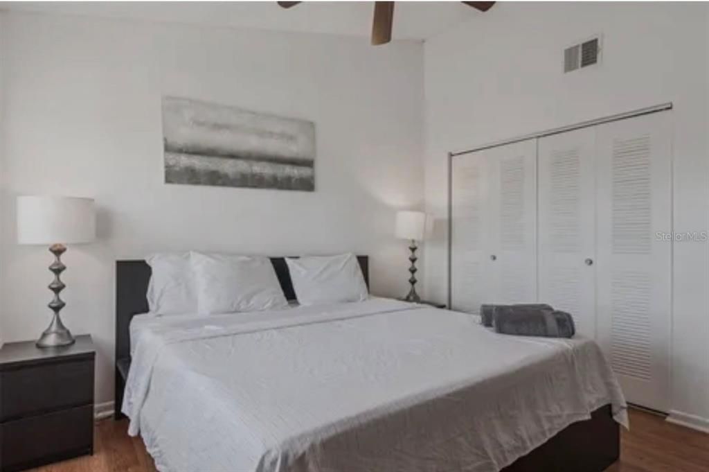 For Rent: $1,695 (2 beds, 2 baths, 1008 Square Feet)