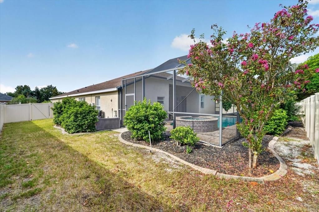 En Venta: $550,000 (4 camas, 3 baños, 2462 Pies cuadrados)
