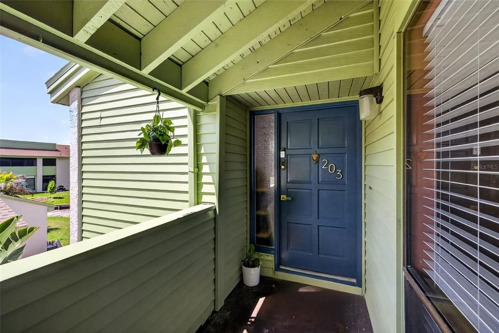 For Rent: $1,950 (2 beds, 2 baths, 1155 Square Feet)