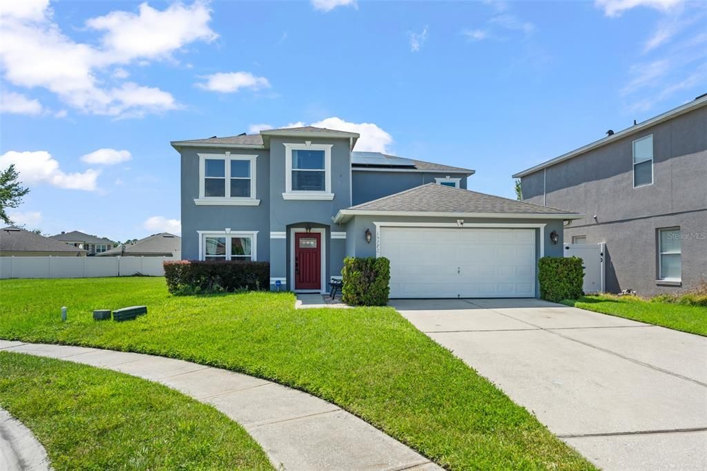 For Sale: $550,000 (5 beds, 2 baths, 2771 Square Feet)