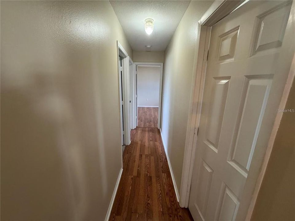For Rent: $1,750 (3 beds, 2 baths, 1234 Square Feet)