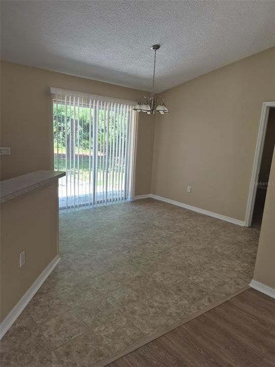 For Rent: $1,750 (3 beds, 0 baths, 1212 Square Feet)