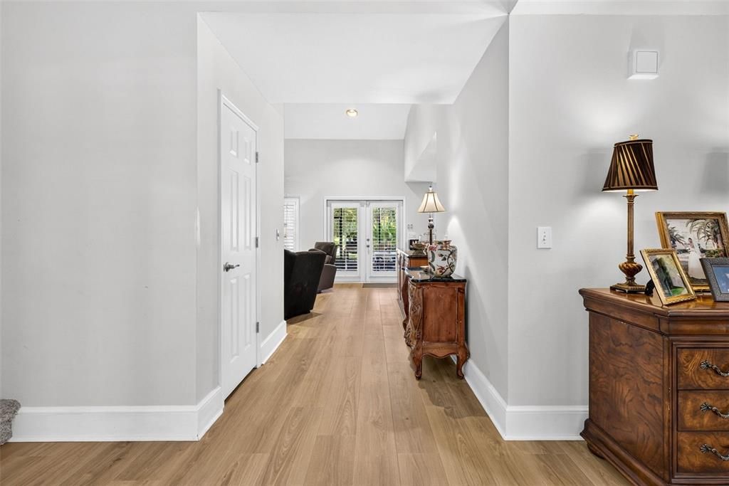 For Sale: $565,000 (4 beds, 3 baths, 2376 Square Feet)