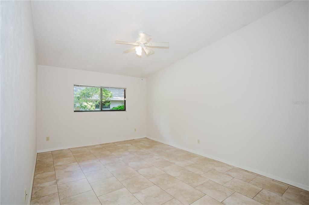 For Sale: $240,000 (2 beds, 2 baths, 1200 Square Feet)