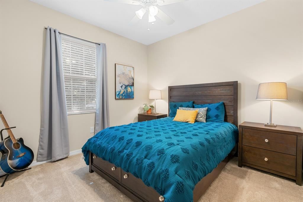 For Sale: $400,000 (4 beds, 2 baths, 1975 Square Feet)