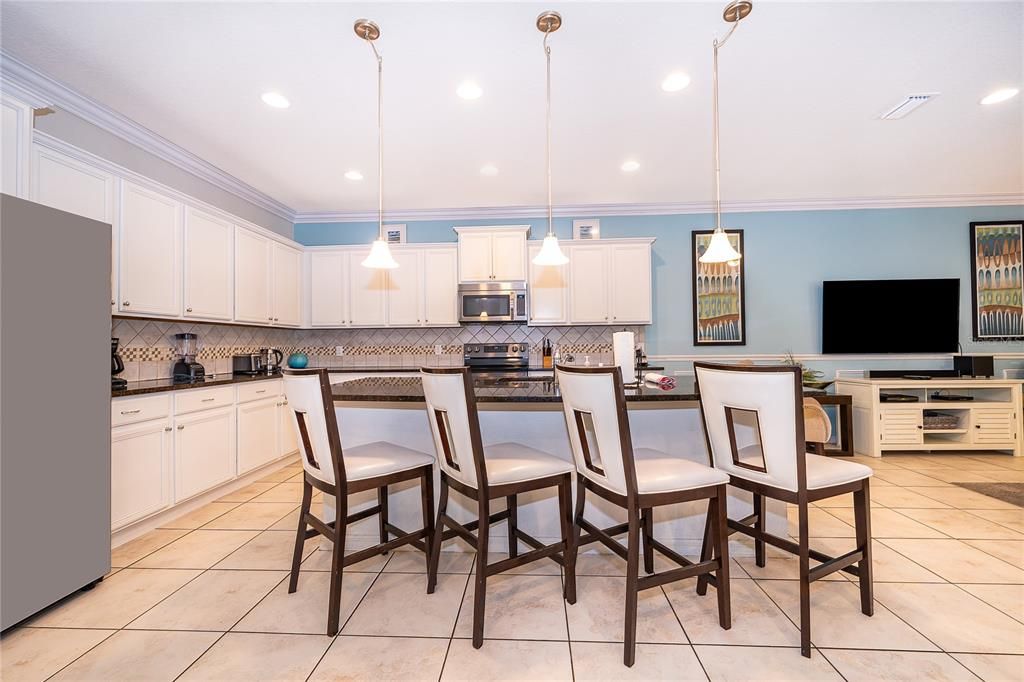 For Sale: $649,000 (9 beds, 6 baths, 4391 Square Feet)