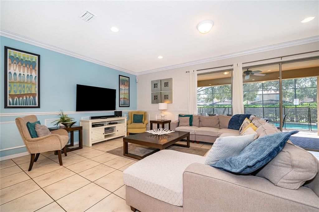 For Sale: $649,000 (9 beds, 6 baths, 4391 Square Feet)