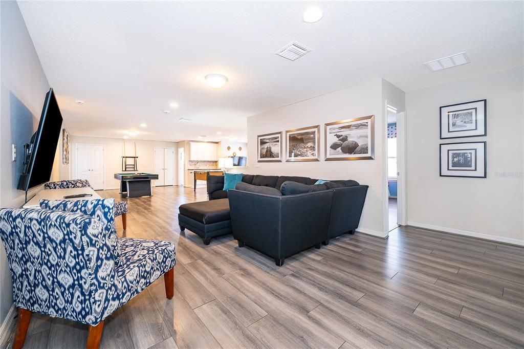 For Sale: $649,000 (9 beds, 6 baths, 4391 Square Feet)