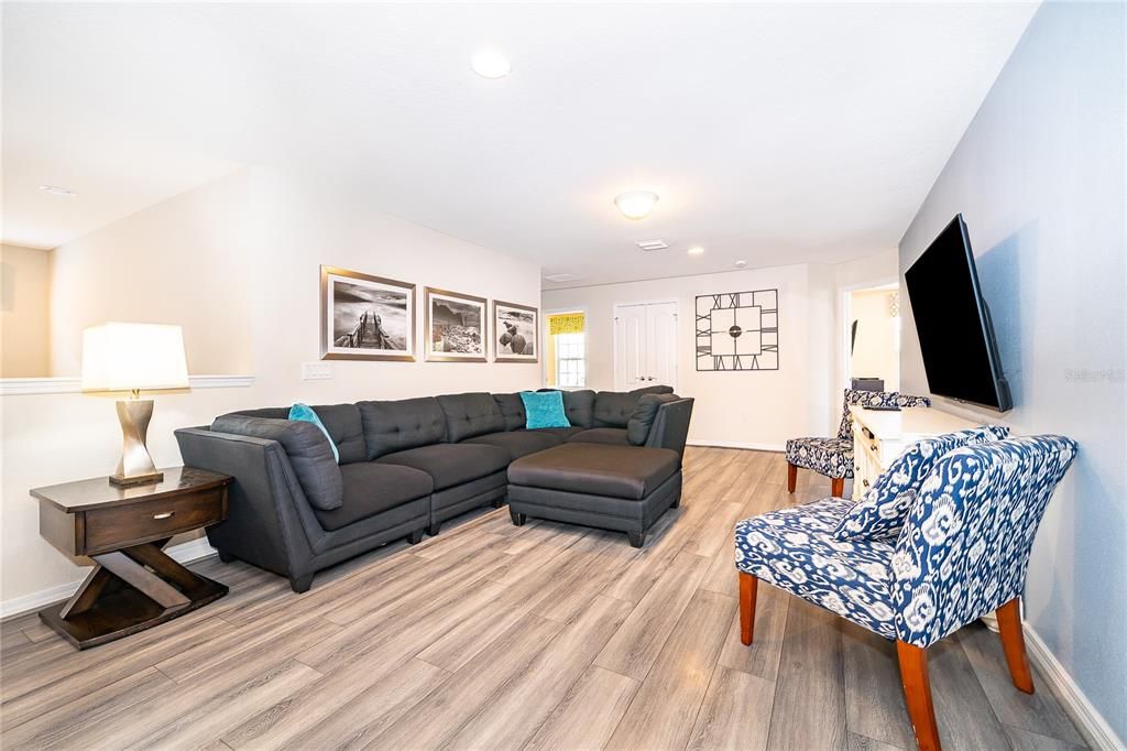 For Sale: $649,000 (9 beds, 6 baths, 4391 Square Feet)