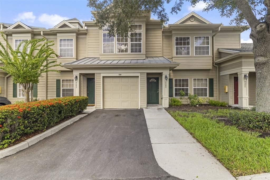 For Rent: $2,250 (3 beds, 2 baths, 1282 Square Feet)