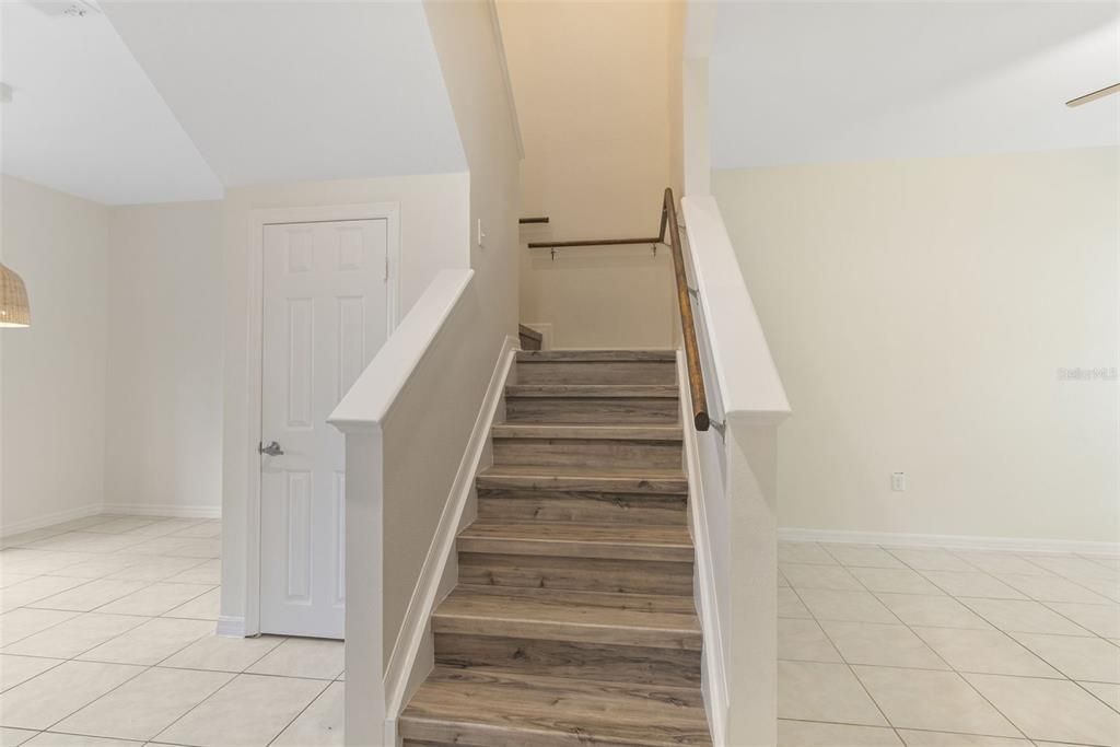 For Rent: $2,250 (3 beds, 2 baths, 1282 Square Feet)