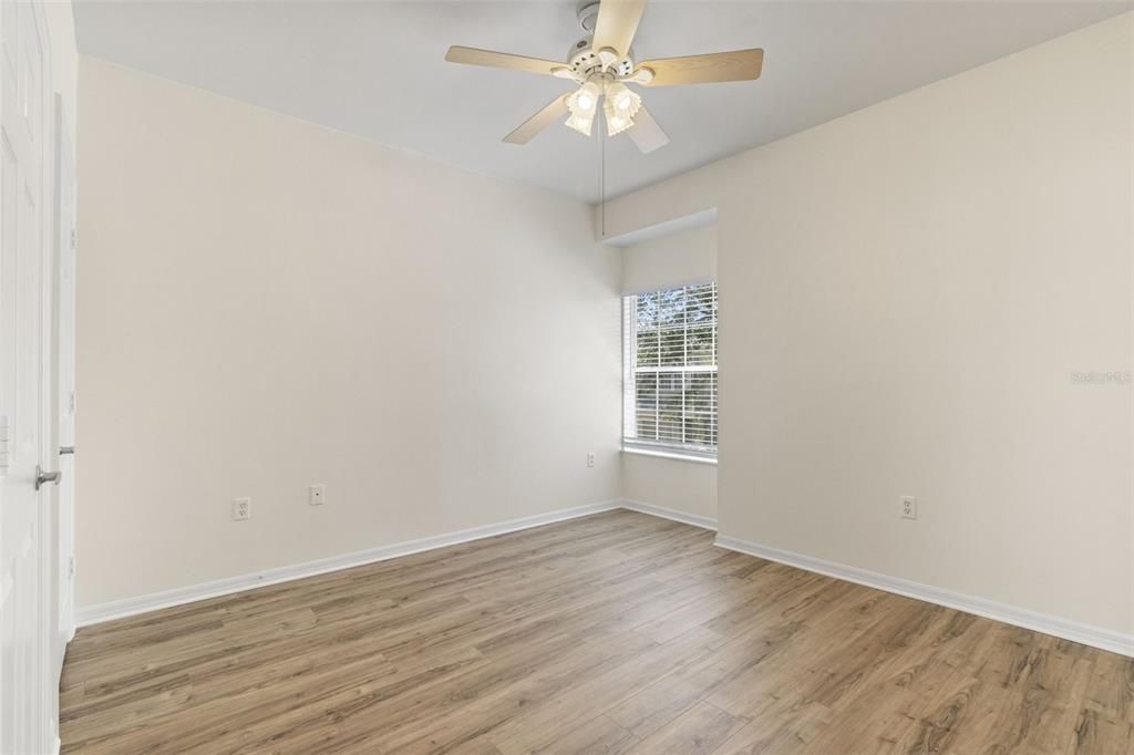 For Rent: $2,250 (3 beds, 2 baths, 1282 Square Feet)