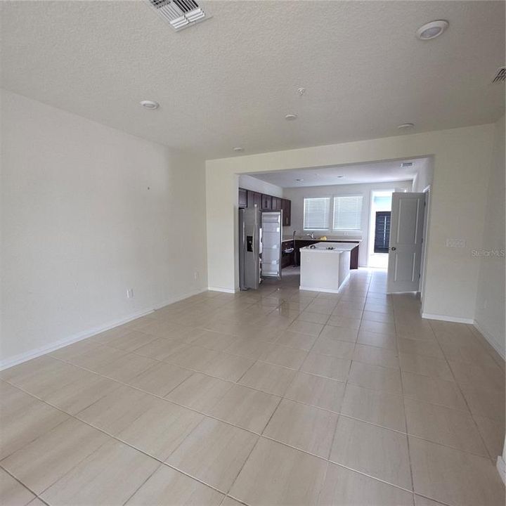 En Renta: $2,500 (3 camas, 2 baños, 1620 Pies cuadrados)
