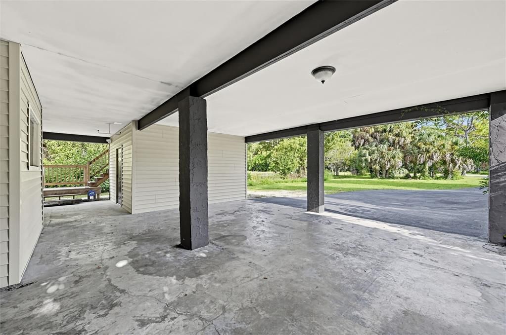 For Sale: $566,000 (3 beds, 3 baths, 1880 Square Feet)