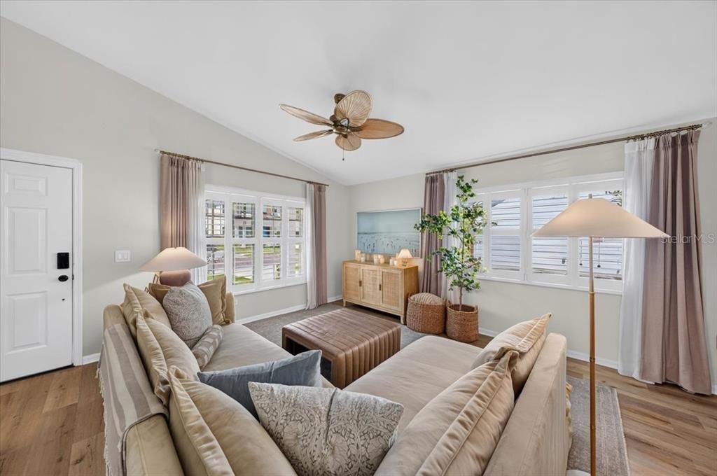 For Sale: $687,000 (3 beds, 2 baths, 1410 Square Feet)
