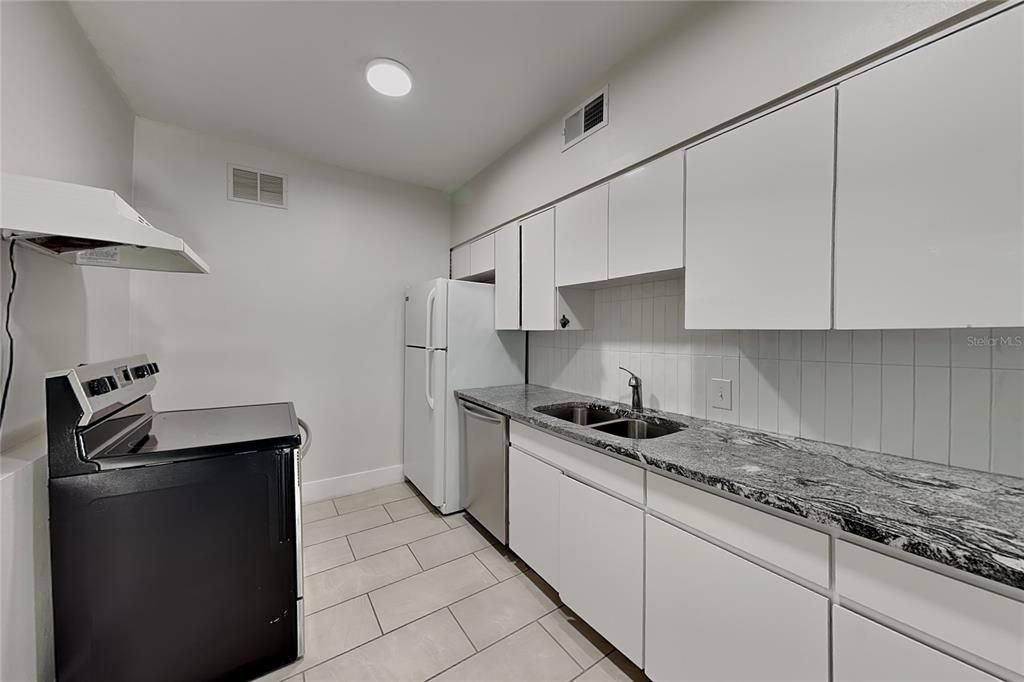 En Renta: $2,699 (2 camas, 2 baños, 1460 Pies cuadrados)