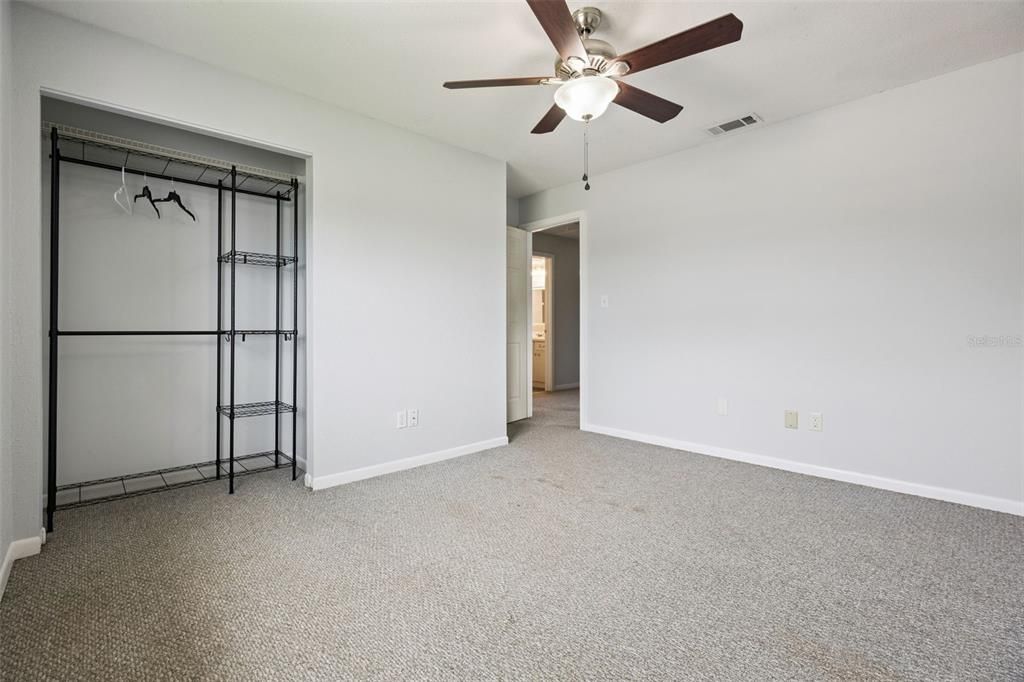 For Sale: $575,000 (4 beds, 3 baths, 2551 Square Feet)