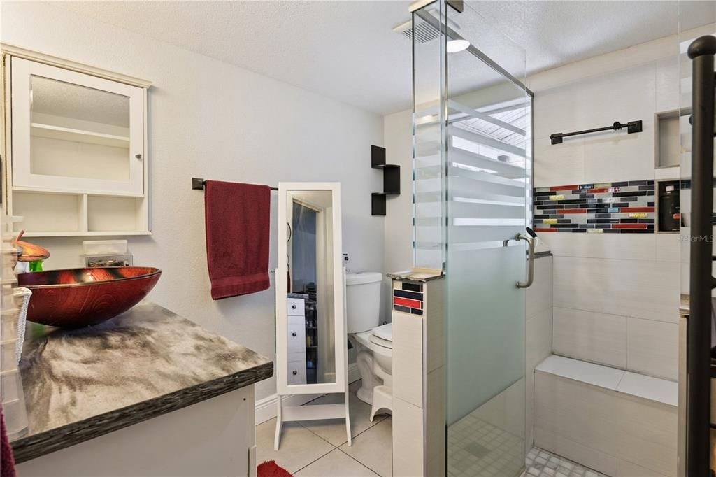 For Sale: $575,000 (4 beds, 3 baths, 2551 Square Feet)