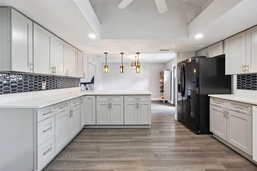 For Sale: $575,000 (4 beds, 3 baths, 2551 Square Feet)