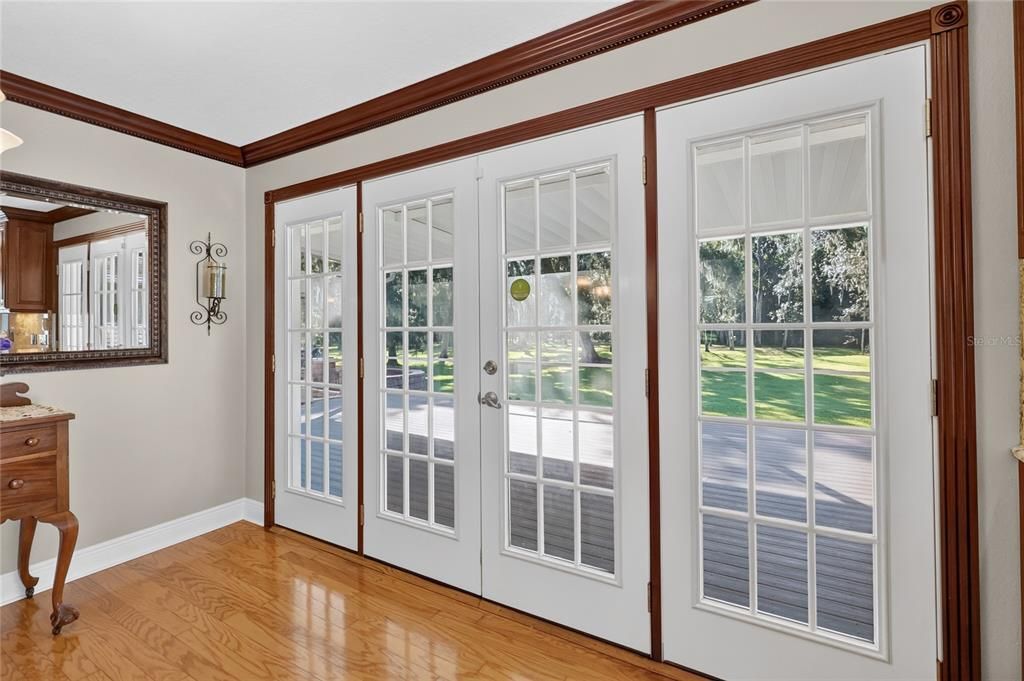 For Sale: $799,990 (3 beds, 3 baths, 2336 Square Feet)