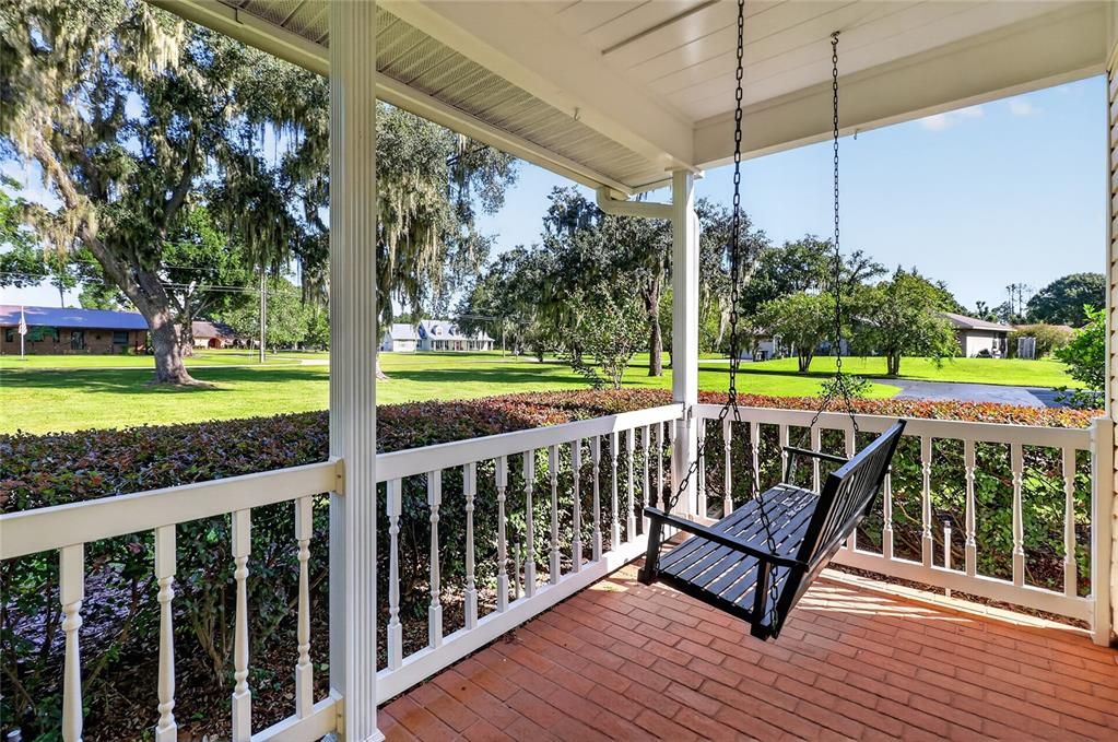 For Sale: $799,990 (3 beds, 3 baths, 2336 Square Feet)